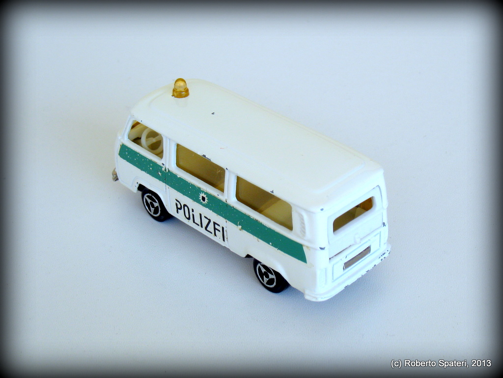 Majorette Volkswagen T2 Fourgon (n.244-A)